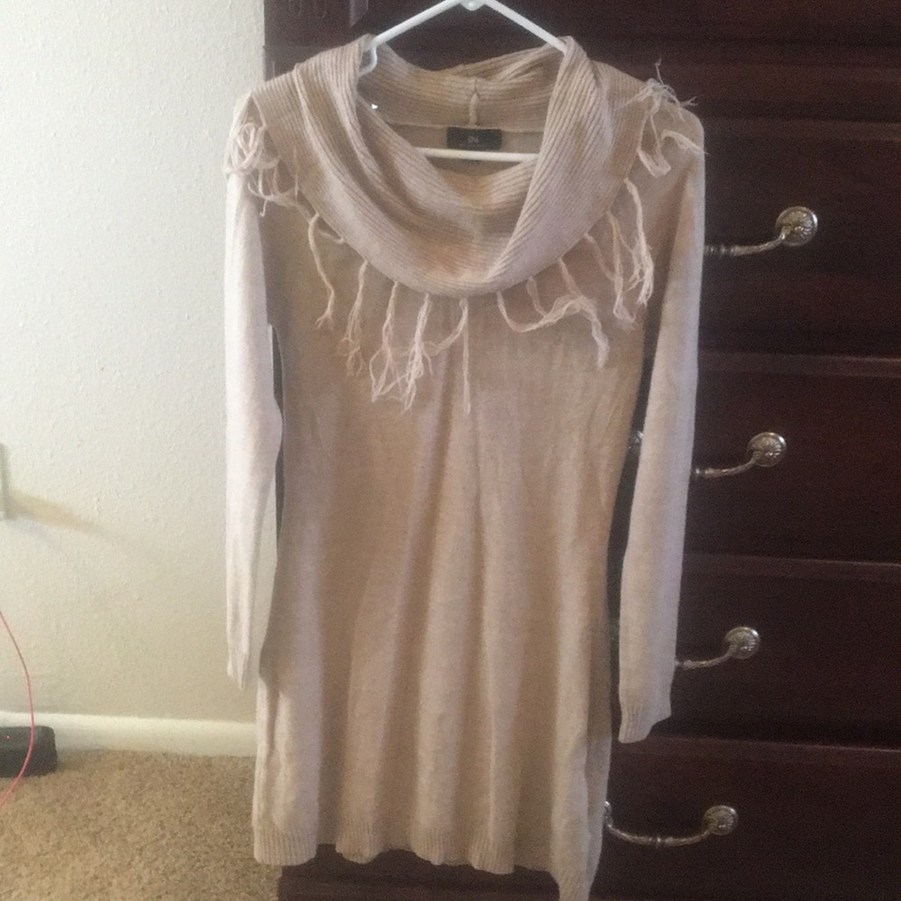 Fringe collar Sweater dress